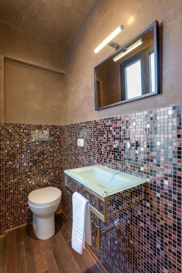 Palazzo Duomo Suites In Udine Center Bagian luar foto